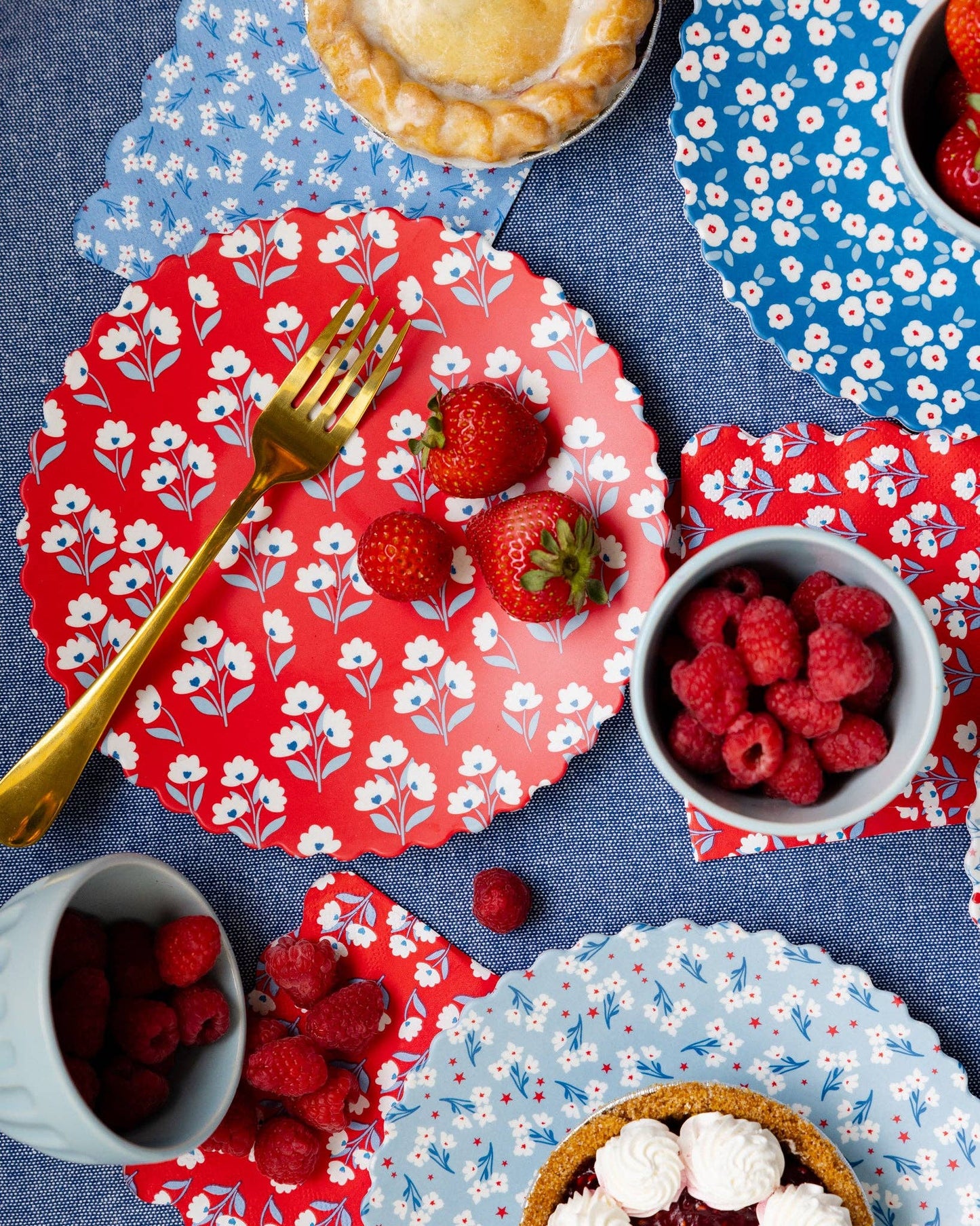 Floral Bamboo Plates