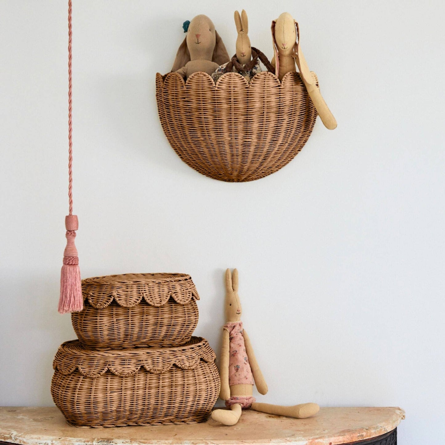 Scalloped Wall Basket