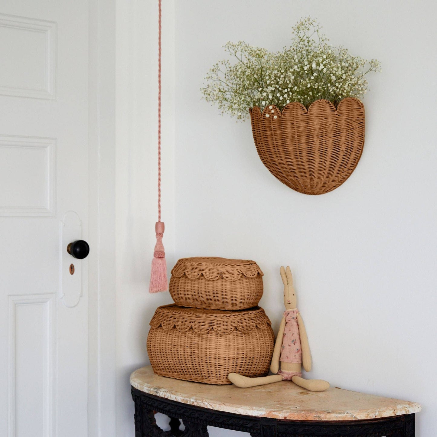 Scalloped Wall Basket