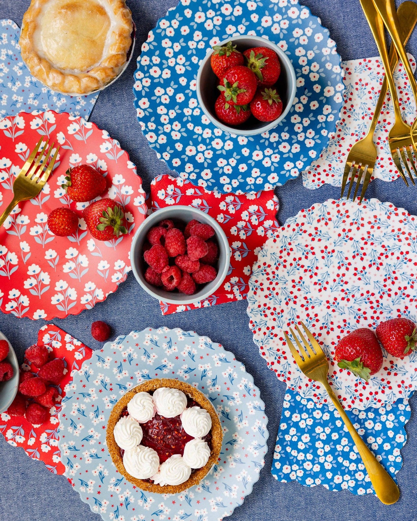 Floral Bamboo Plates